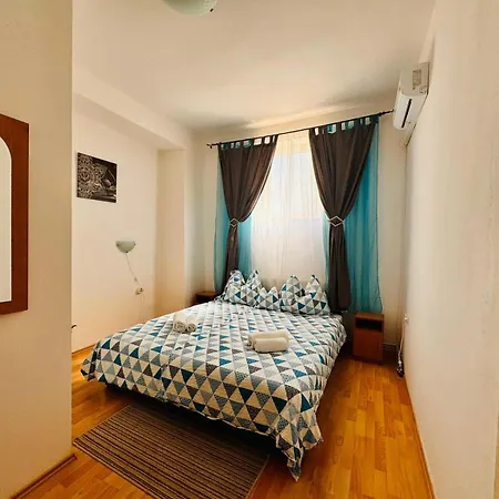 Pensiunea Schwartzy Guest house Mako