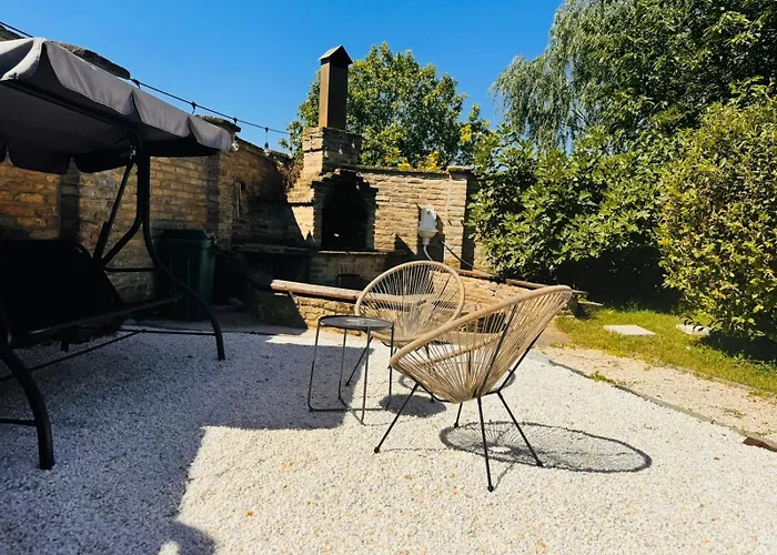 Pensiunea Schwartzy בית הארחה מאקו