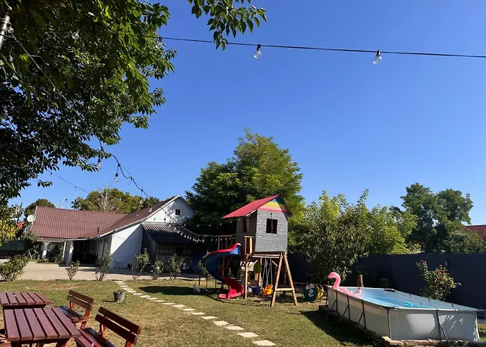 Pensiunea Schwartzy 3* מאקו